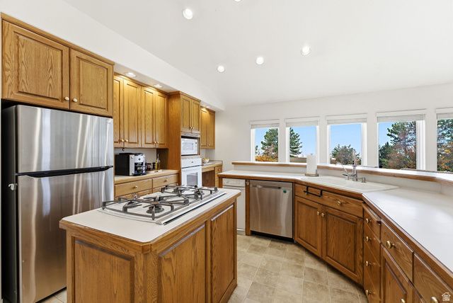 1997 S 800 E, Bountiful, UT 84010