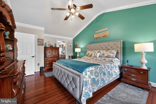 203 GLENVIEW DR, Warrington, PA 18976