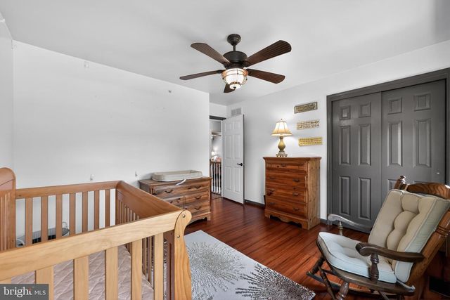 203 GLENVIEW DR, Warrington, PA 18976