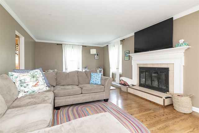 1738 Greenbriar Drive, Portage, MI 49024