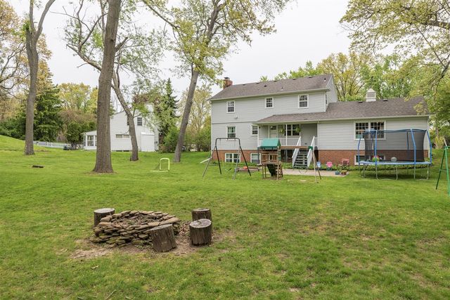 1738 Greenbriar Drive, Portage, MI 49024