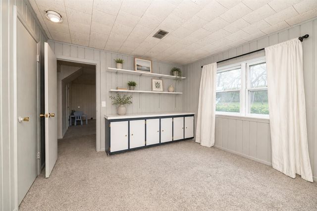 1738 Greenbriar Drive, Portage, MI 49024