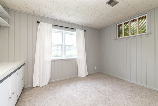 1738 Greenbriar Drive, Portage, MI 49024