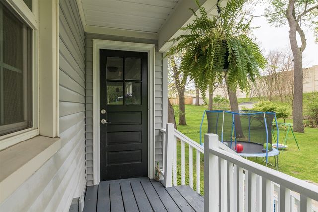 1738 Greenbriar Drive, Portage, MI 49024