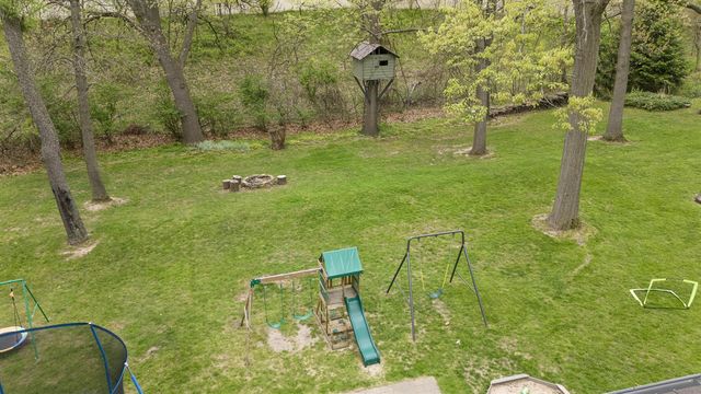 1738 Greenbriar Drive, Portage, MI 49024