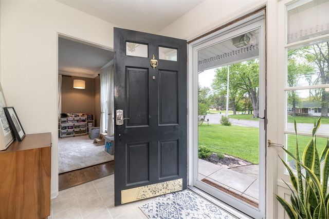 1738 Greenbriar Drive, Portage, MI 49024