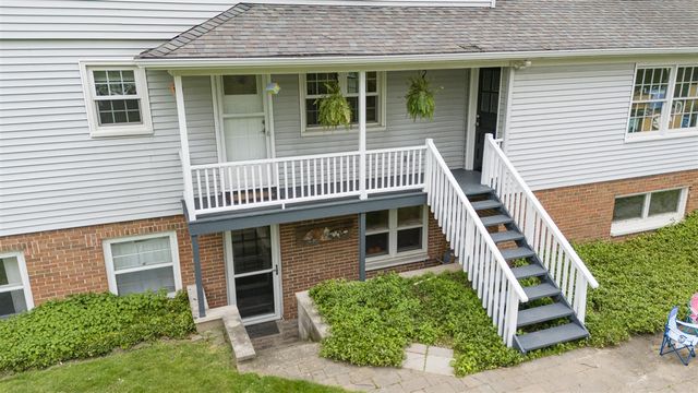 1738 Greenbriar Drive, Portage, MI 49024