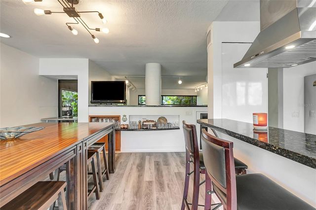 312 S RIVERHILLS DRIVE, Tampa, FL 33617