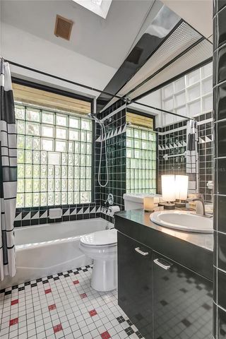 312 S RIVERHILLS DRIVE, Tampa, FL 33617