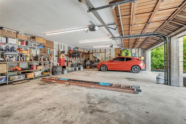 312 S RIVERHILLS DRIVE, Tampa, FL 33617