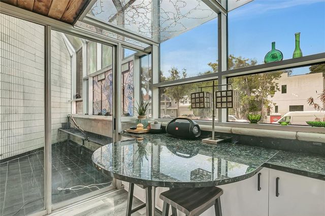 312 S RIVERHILLS DRIVE, Tampa, FL 33617