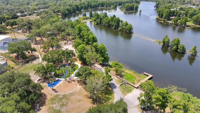 312 S RIVERHILLS DRIVE, Tampa, FL 33617