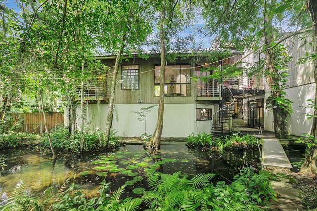 312 S RIVERHILLS DRIVE, Tampa, FL 33617