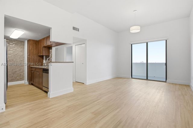 36 NW 6th Ave TS-3, Miami, FL 33128