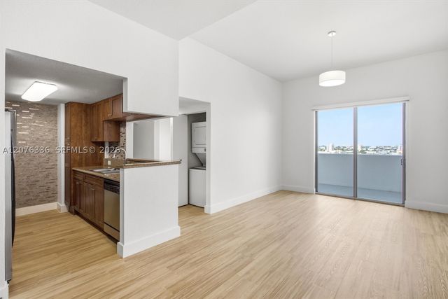 36 NW 6th Ave TS-3, Miami, FL 33128