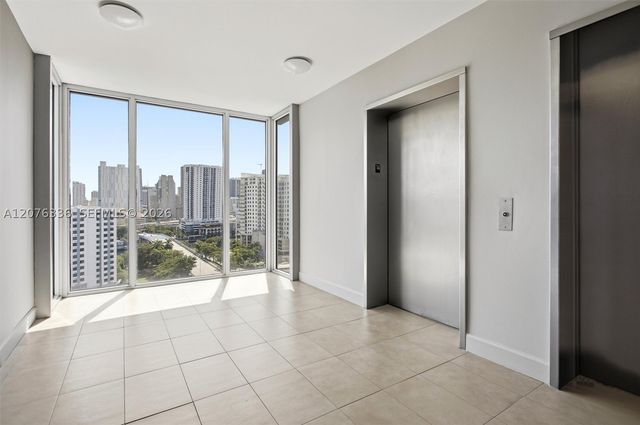 36 NW 6th Ave TS-3, Miami, FL 33128