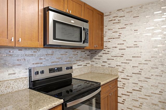 36 NW 6th Ave TS-3, Miami, FL 33128
