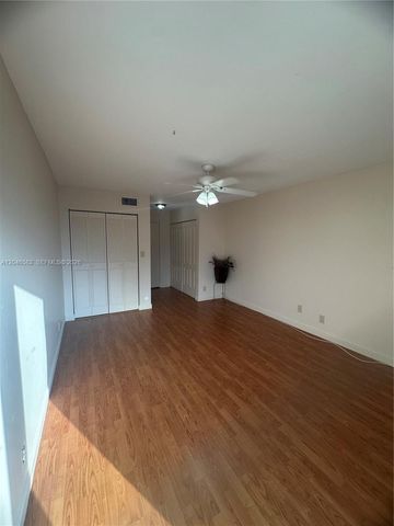 9500 SW 3rd Street 254, Boca Raton, FL 33428