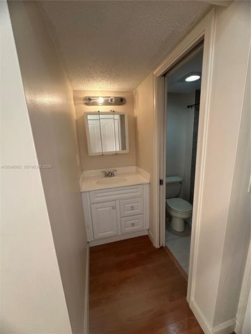 9500 SW 3rd Street 254, Boca Raton, FL 33428
