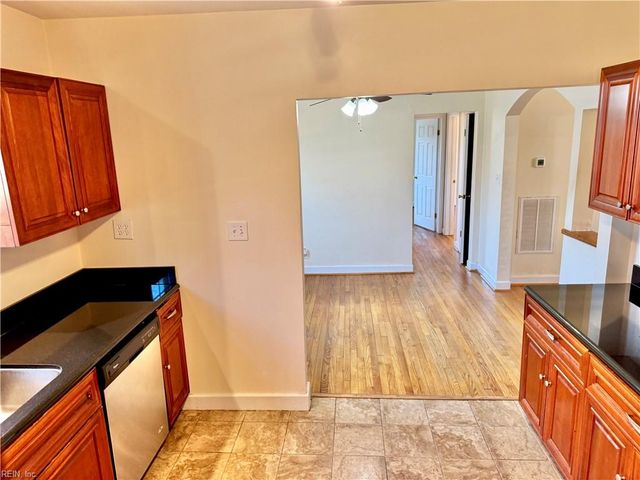 114 Haven DR, Norfolk, VA 23503