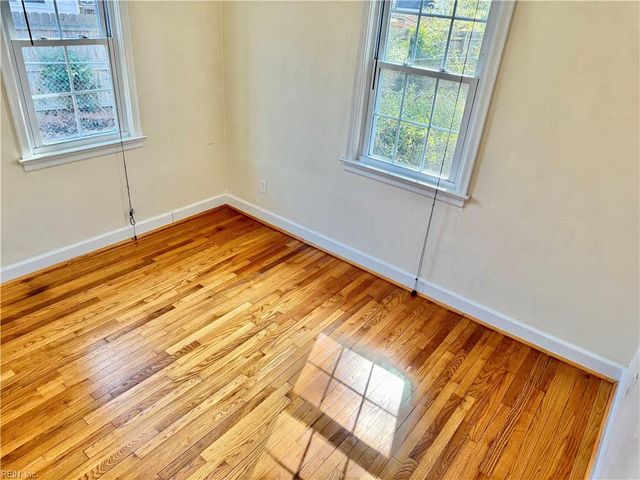 114 Haven DR, Norfolk, VA 23503