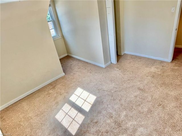 114 Haven DR, Norfolk, VA 23503