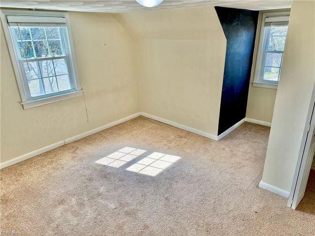 114 Haven DR, Norfolk, VA 23503