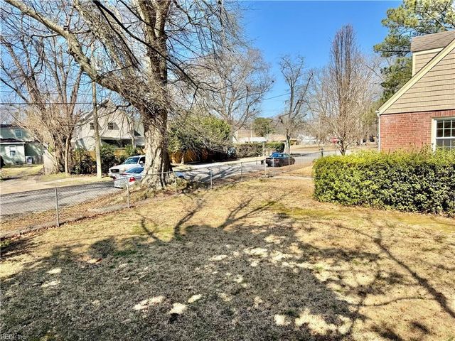 114 Haven DR, Norfolk, VA 23503