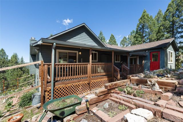 2988 Sunnywood Avenue, Woodland Park, CO 80863