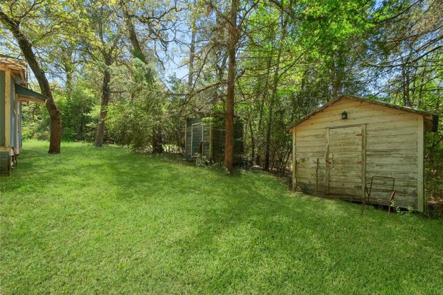 24718 Squirrel Road, New Ulm, TX 78950