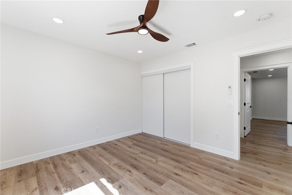 Image 26 of property listing at 20575 Lupine, Apple Valley, CA 92308