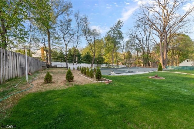 5 Fowler Pl, Montville Twp., NJ 07045