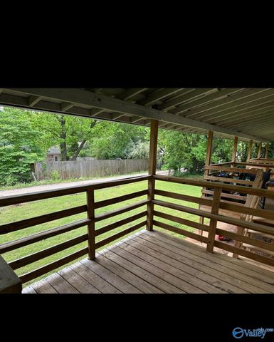 1114 Oakwood Avenue C, Huntsville, AL 35806