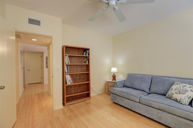 6175 S Mirror Lake Drive 301, Sebastian, FL 32958