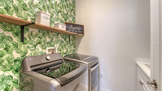 1318 WESTOVER AVENUE, Parrish, FL 34219