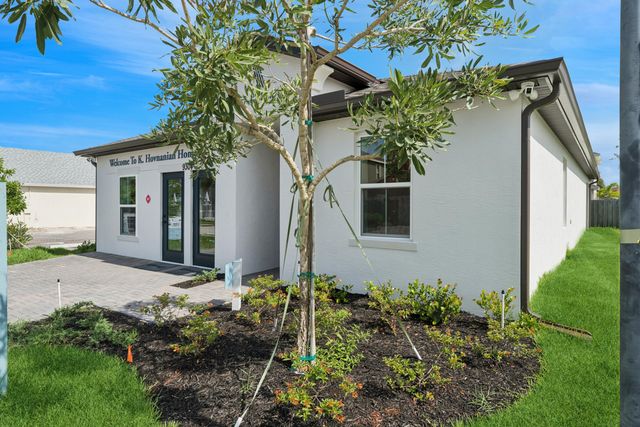 9304 Windrift Circle 104, Fort Pierce, FL 34945