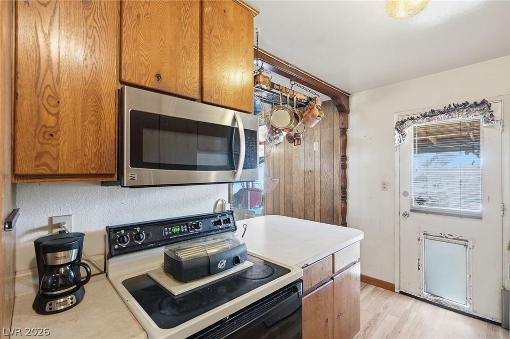 Image 4 of property listing at 3256 Brentwood Street, Las Vegas, NV 89121