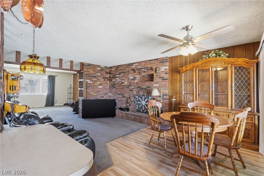 Image 9 of property listing at 3256 Brentwood Street, Las Vegas, NV 89121