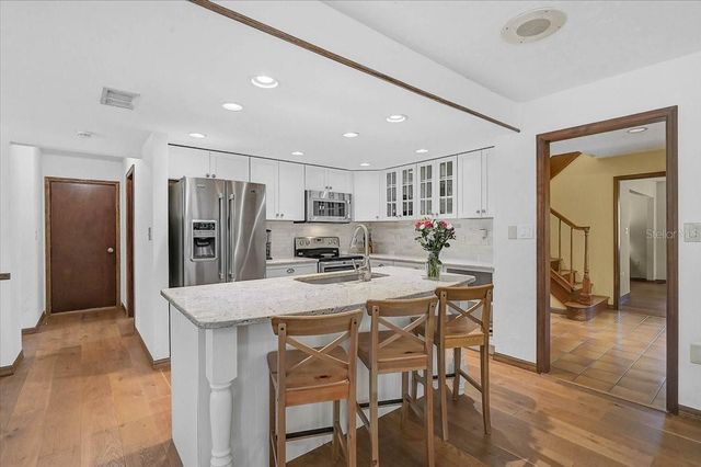 3328 TOBERO LANE, Sarasota, FL 34235