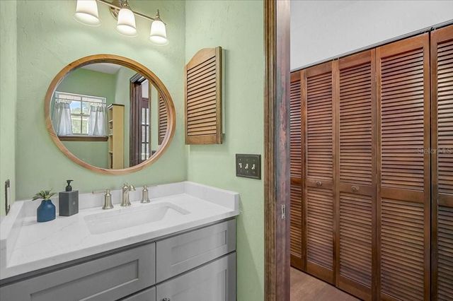3328 TOBERO LANE, Sarasota, FL 34235