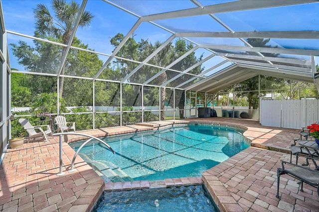 3328 TOBERO LANE, Sarasota, FL 34235