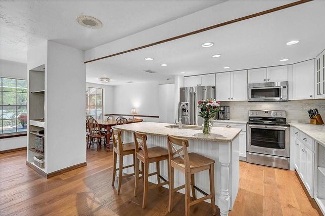 3328 TOBERO LANE, Sarasota, FL 34235