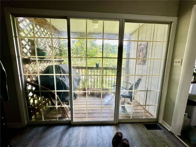 3586 Elmhurst Ave, Brighton Heights, PA 15212