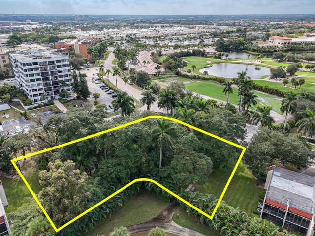 1617 Embassy Drive, West Palm Beach, FL 33401