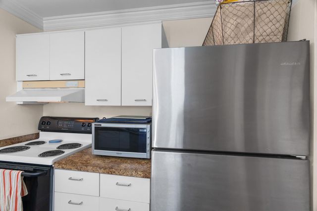 777 S Federal Hy 811-D, Pompano Beach, FL 33062