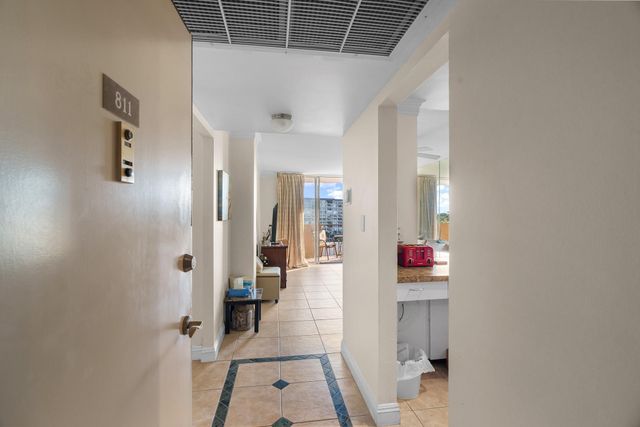 777 S Federal Hy 811-D, Pompano Beach, FL 33062