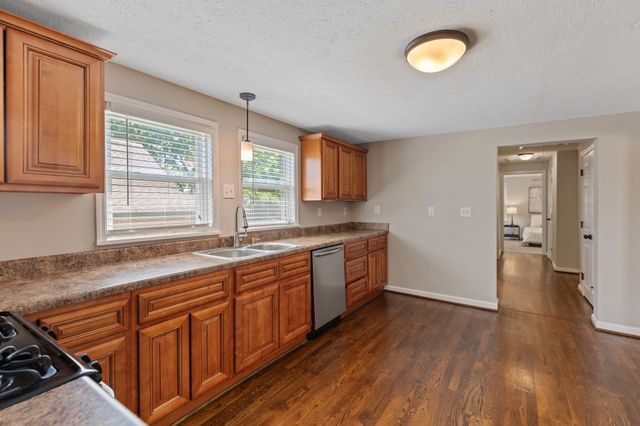 405 McIver St, Nashville, TN 37211