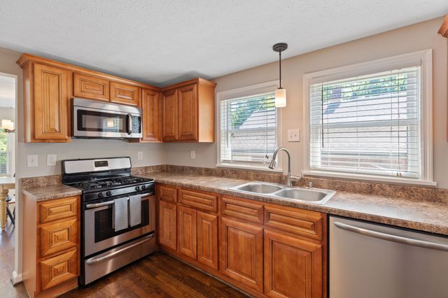 405 McIver St, Nashville, TN 37211