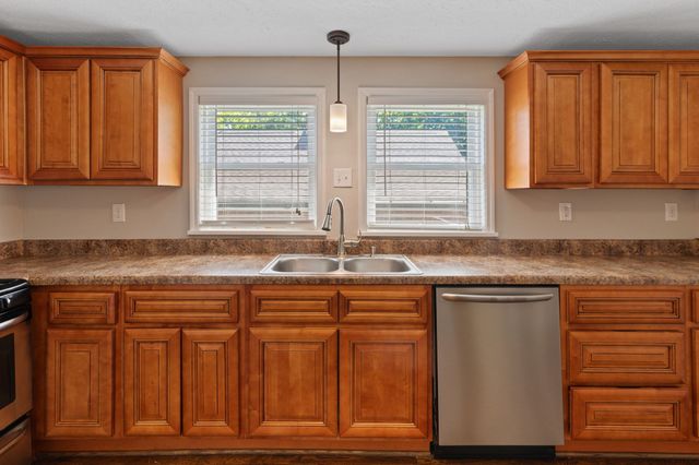 405 McIver St, Nashville, TN 37211