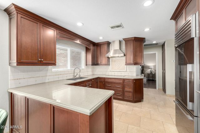 7510 E WINDROSE Drive, Scottsdale, AZ 85260